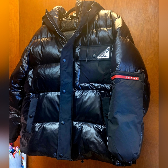 PRADA MILANO ENAMEL TRIANGLE LOGO LINEA ROSSA NYLON HOODED PUFFER JACKET XL - Picture 13 of 16